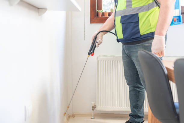 Best Residential Pest Control  in Pleasanton, KS
